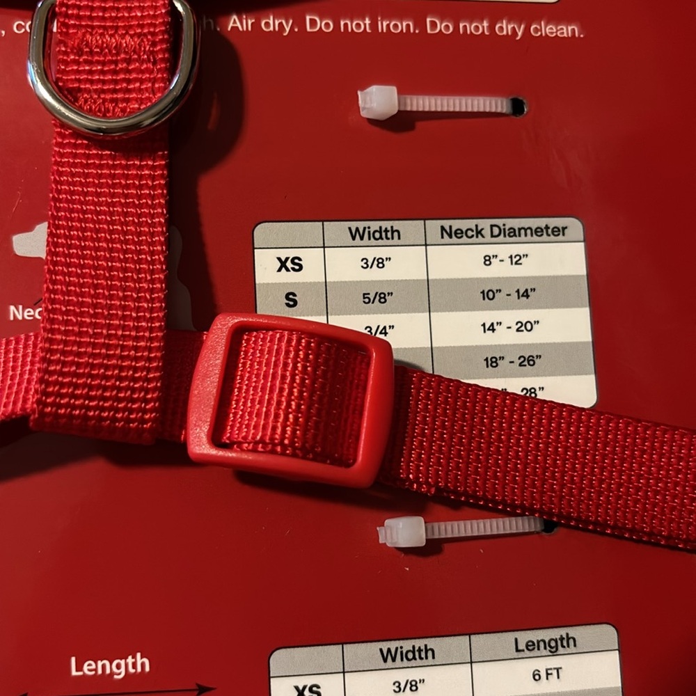 Coleman Red 3 Piece Dog Harness, Leash & Collar Set in Size XS BNWT - Picture 11 of 12